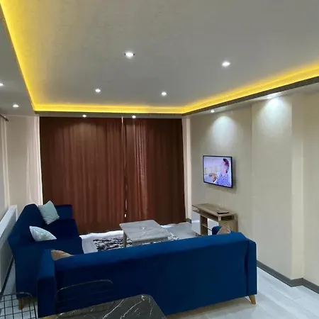 Clock Towers Life Aparthotel *